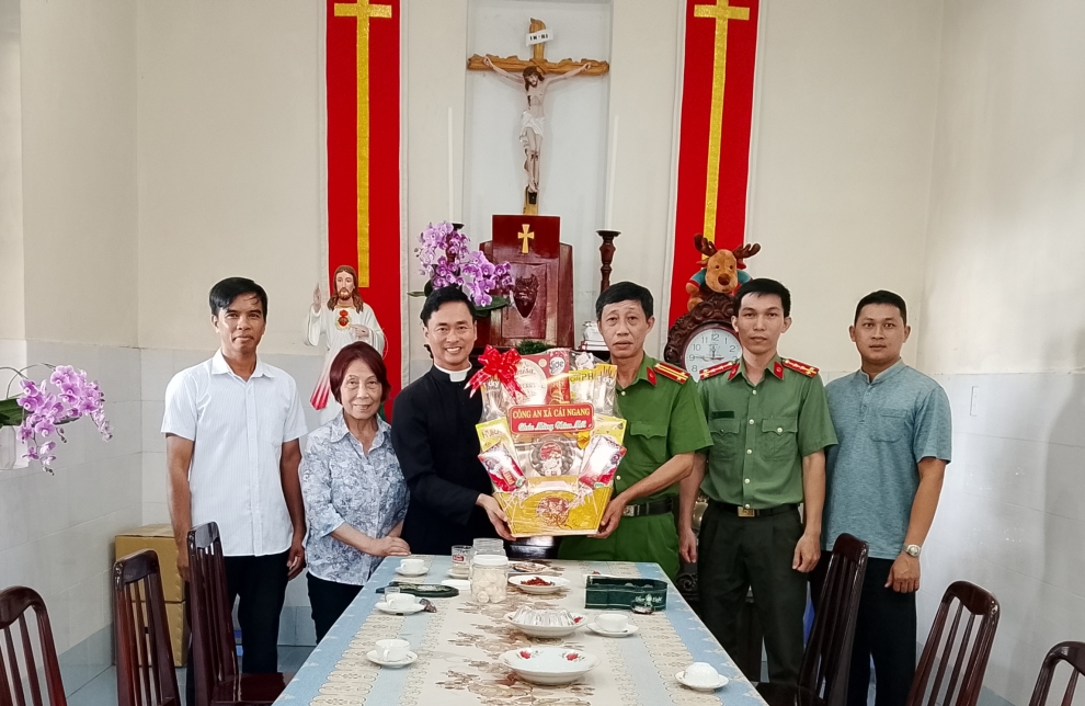 Tăng cường gắn kết với tôn giáo, chung tay bảo đảm ANTT Tết Nguyên đán Bính Ngọ và hướng tới Ngày hội của non sông