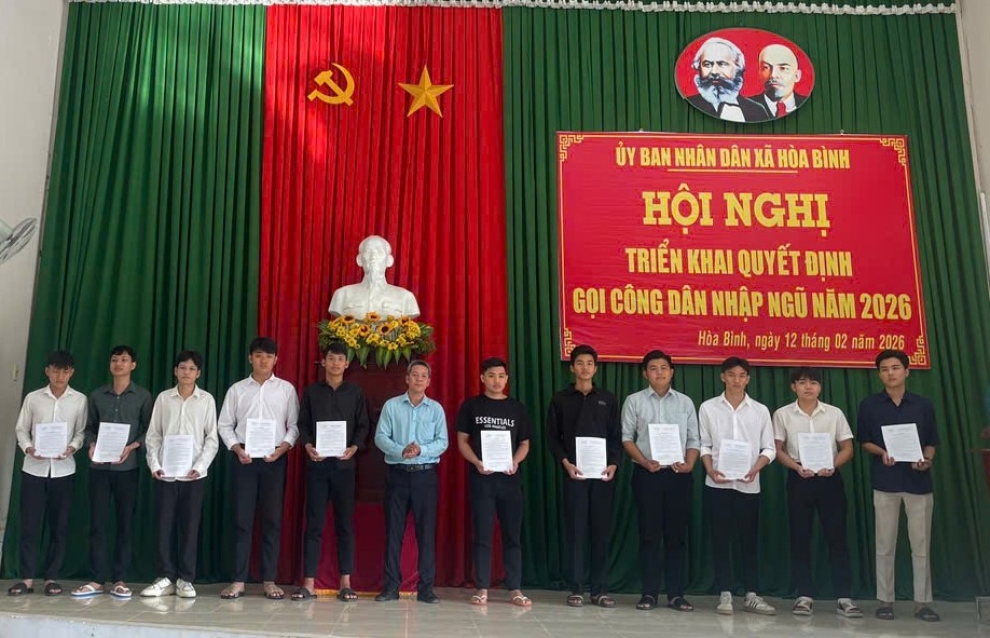 11 công dân nhân lệnh gọi tham gia NVCAND