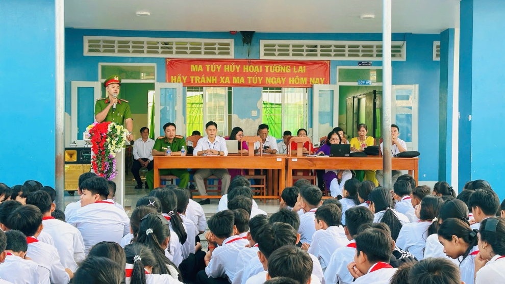 anh 1