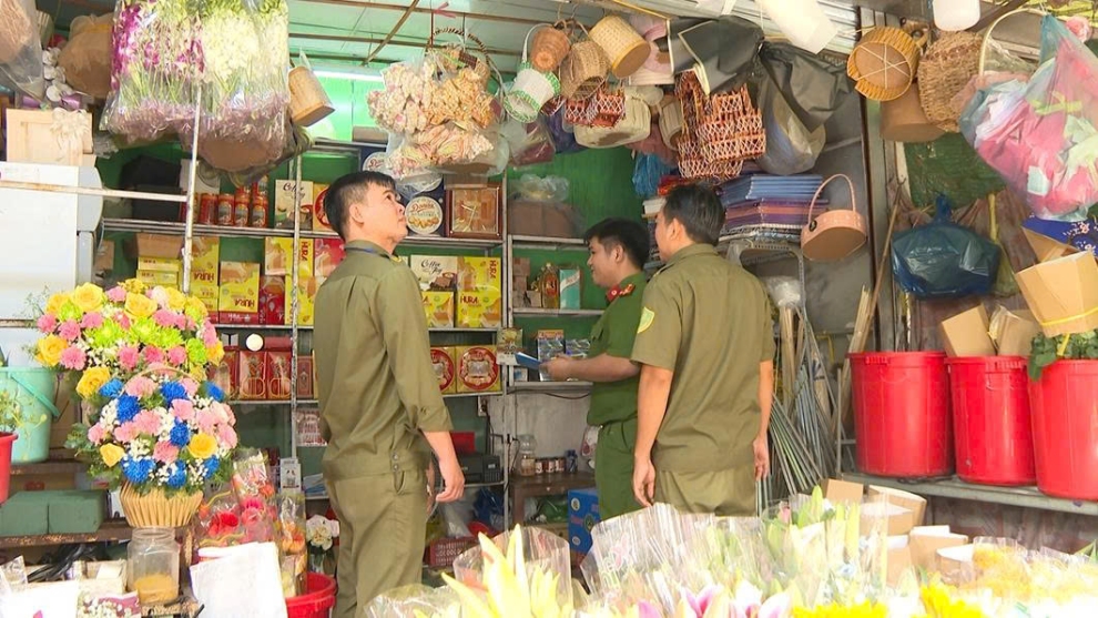 ảnh 4 kiểm tra khu vực buôn bán