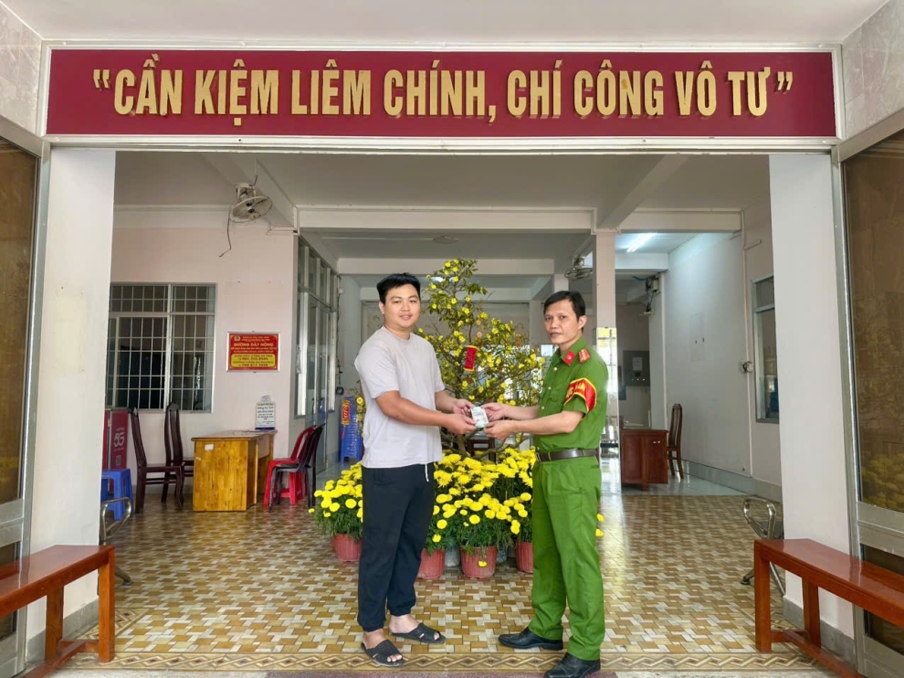 anh