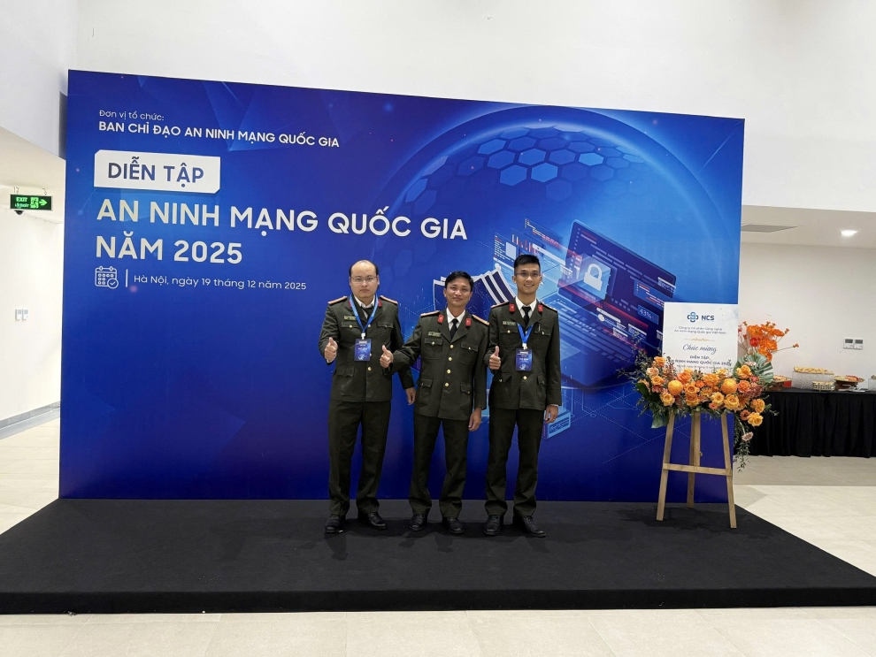 Phòng An ninh mạng và phòng, chống tội phạm sử dụng công nghệ cao Công an tỉnh Vĩnh Long đạt thành tích cao trong diễn tập thực chiến an ninh mạng năm 2025
