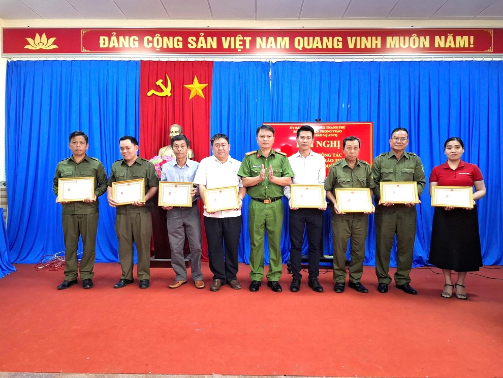 HỘI NGHỊ TỔNG KẾT CÔNG TÁC PHONG TRÀO 2