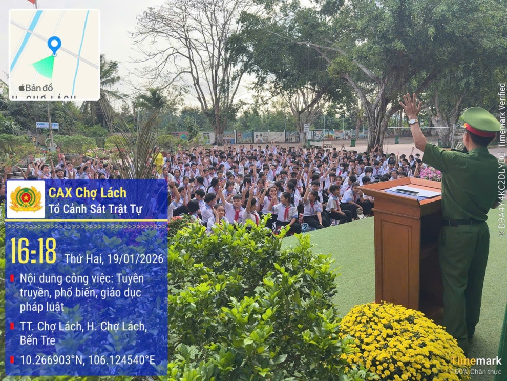 tuyên truyền trường THCS Chợ Lách