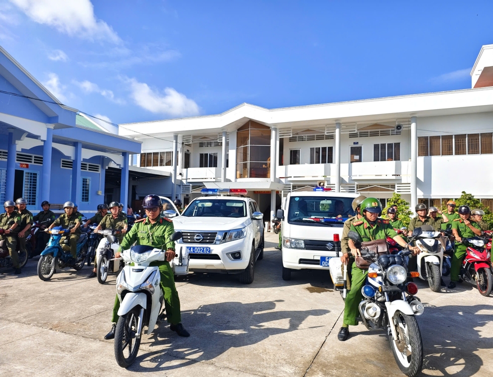 Phát huy hiệu quả mối quan hệ phối hợp giữa Công an - Quân sự trong bảo đảm an ninh trật tự trên địa bàn phường Cái Vồn
