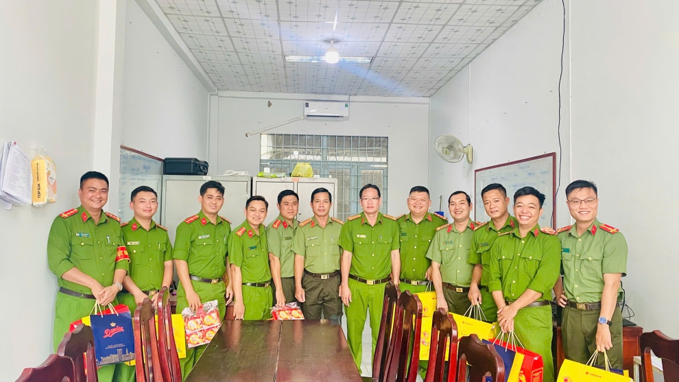 Phát huy tinh thần, sức trẻ trong thực hiện phong trào thi đua “Ba nhất”