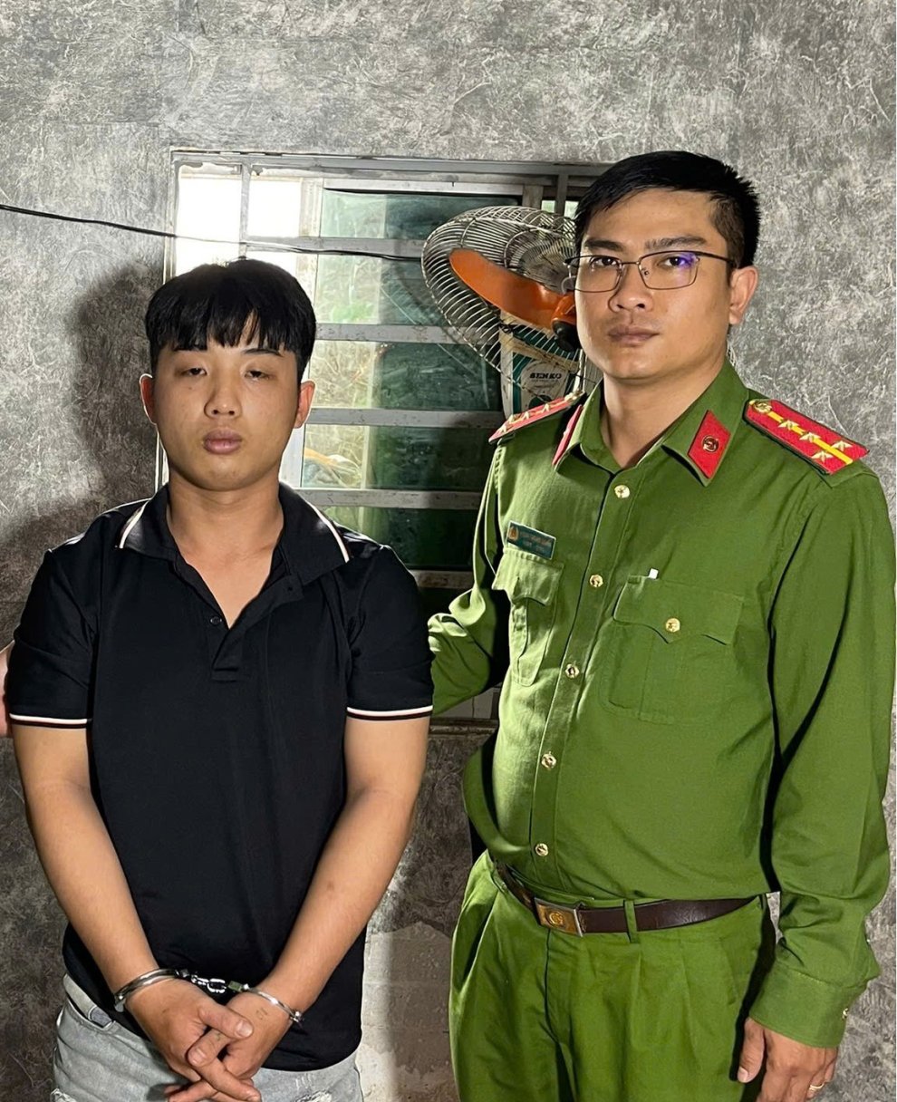 Ảnh Đối tượng bị lượng lượng Công an phát hiện