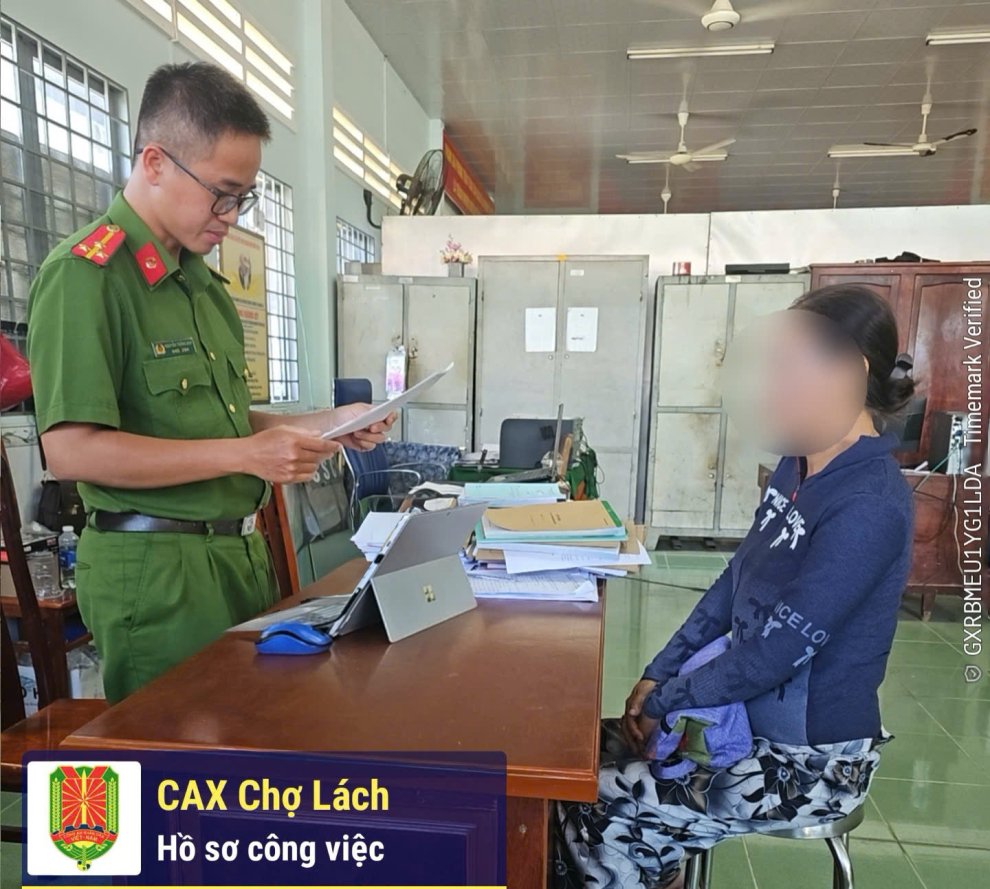 CAX CHỢ LÁCH TRAO QĐ XPHC