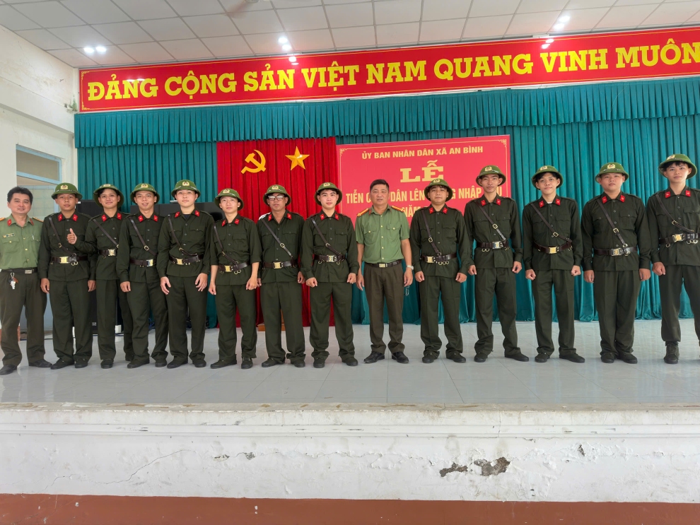 Công dân tham gia nghĩa vụ CAND