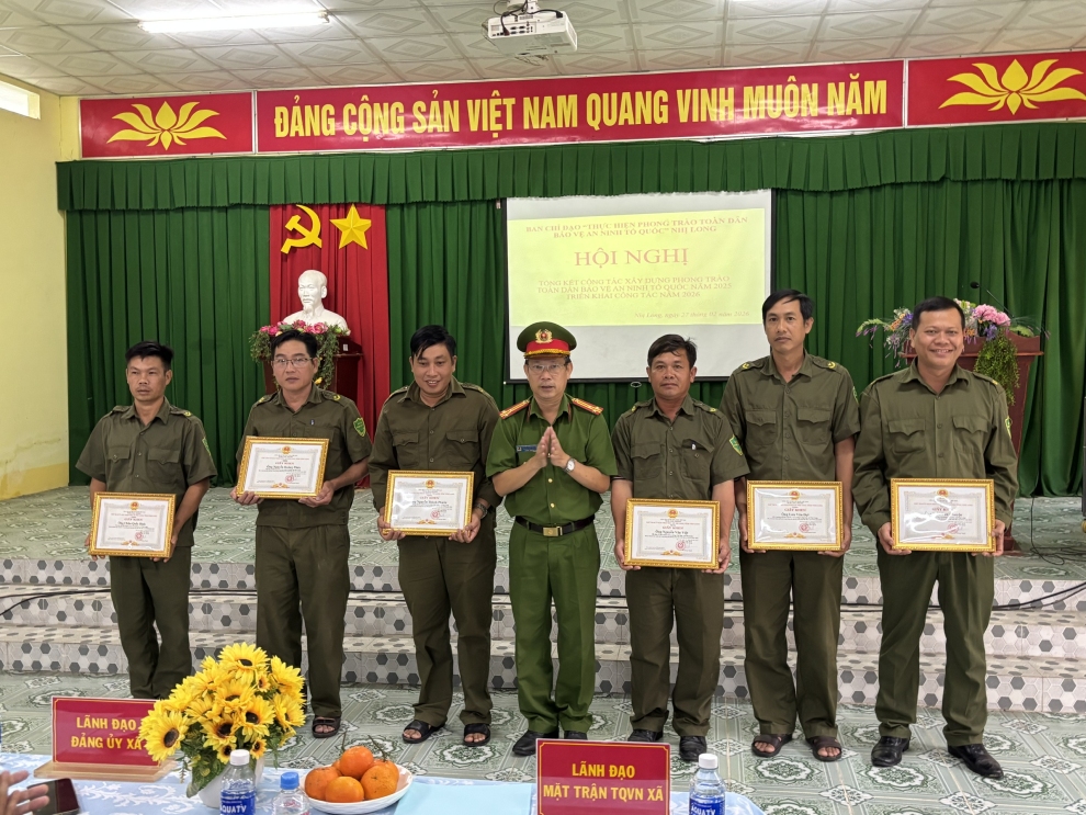 Khẳng định vai trò nòng cốt của Công an xã trong phong trào toàn dân bảo vệ ANTQ năm 2025
