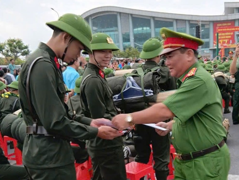 Công an phường Long Châu hoàn thành xuất sắc nhiệm vụ tuyển công dân thực hiện nghĩa vụ tham gia CAND