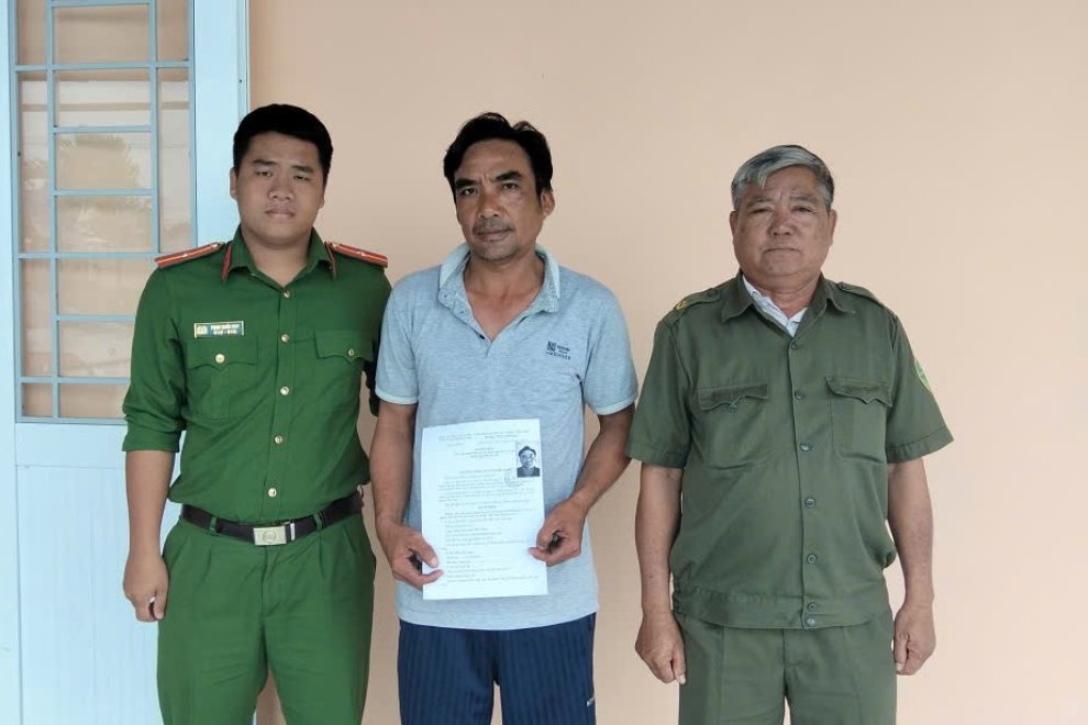 Công an xã Phước Long truy tìm đối tượng đã có quyết định đưa vào Cơ sở cai nghiện bắt buộc bỏ trốn