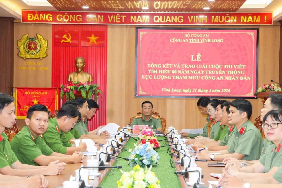 Bộ Công an tổng kết và trao giải Cuộc thi viết viết Tìm hiểu 80 năm Ngày truyền thống lực lượng Tham mưu Công an nhân dân (18/4/1946 - 18/4/2026)
