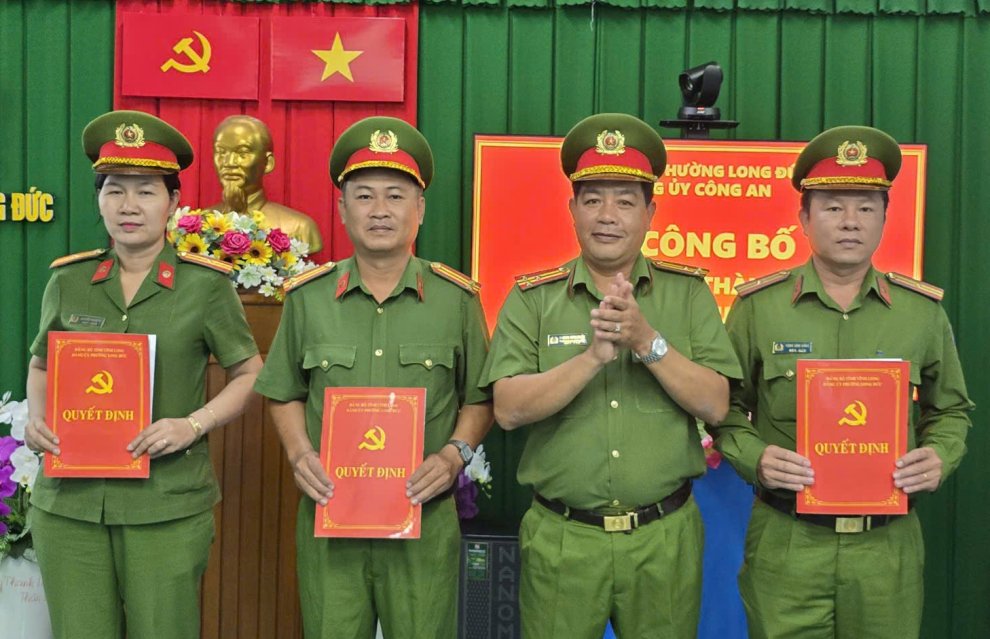 Cảnh sát khu vực