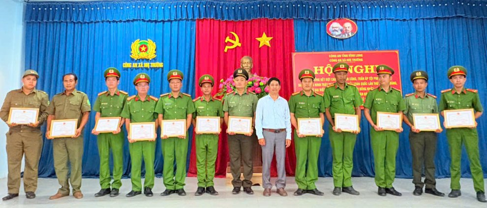 Công an xã Nhị Trường tổ chức Hội nghị tổng kết đợt cao điểm tấn công, trấn áp tội phạm, bảo đảm an ninh trật tự dịp Tết Nguyên đán 2026