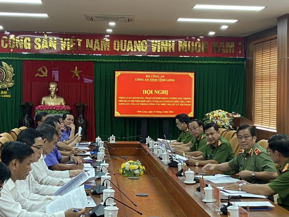 Quang Canh Hoi nghi 2