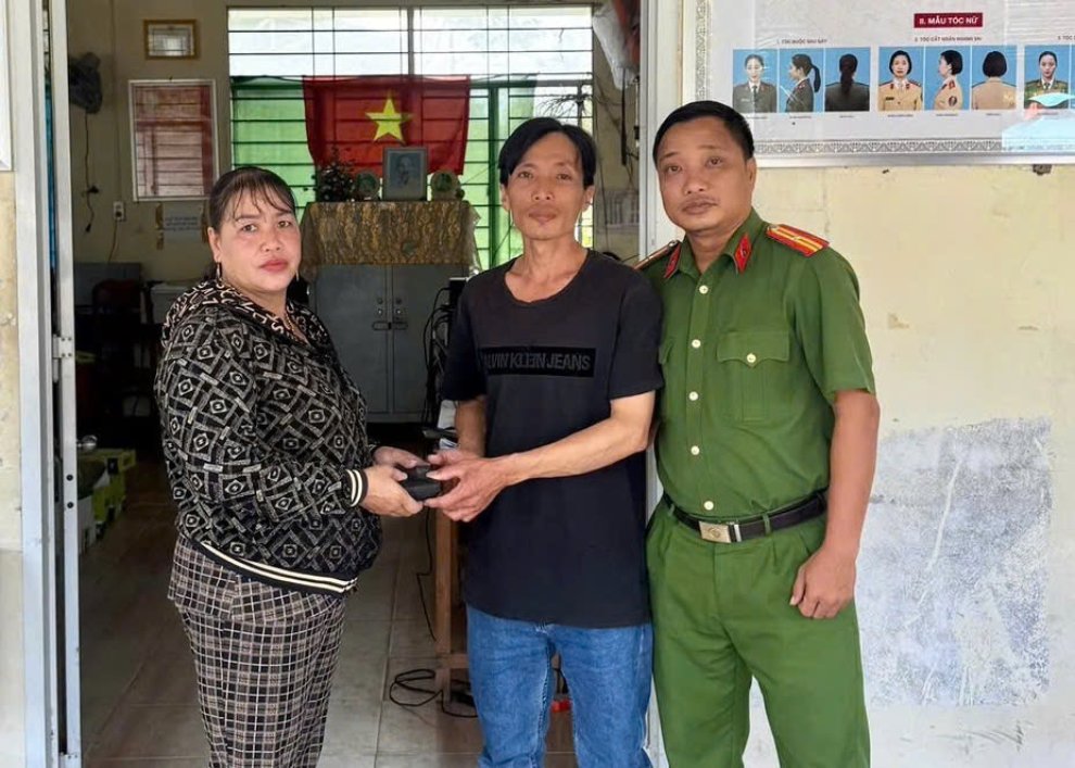Trao trả tài sản cho anh Phúc