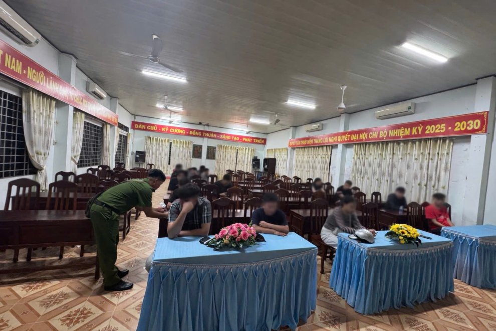 Công an xã Mỏ Cày kịp thời ngăn chặn vụ hẹn giải quyết mâu thuẫn của nhóm thanh, thiếu niên