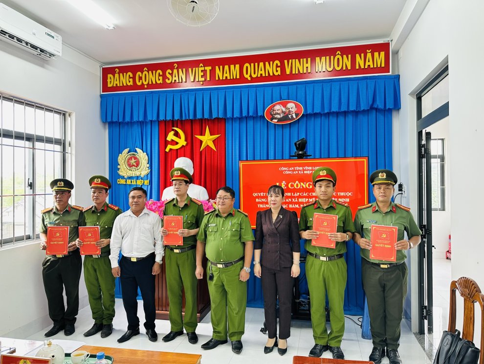 1THNHL~1