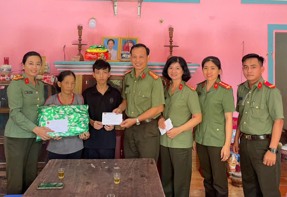 anh 1