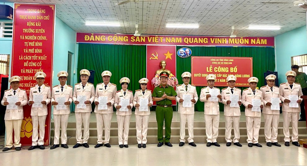 ẢNH THĂNG CẤP NẬC HÀM 2026