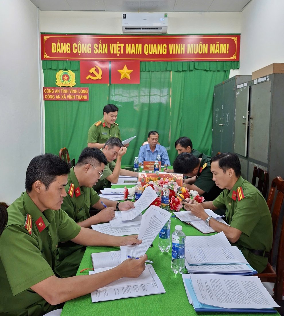Ảnh Đại biểu tham dự cuộc họp sơ kết công tác phối hợp CA QS 6 tháng đầu năm 2026