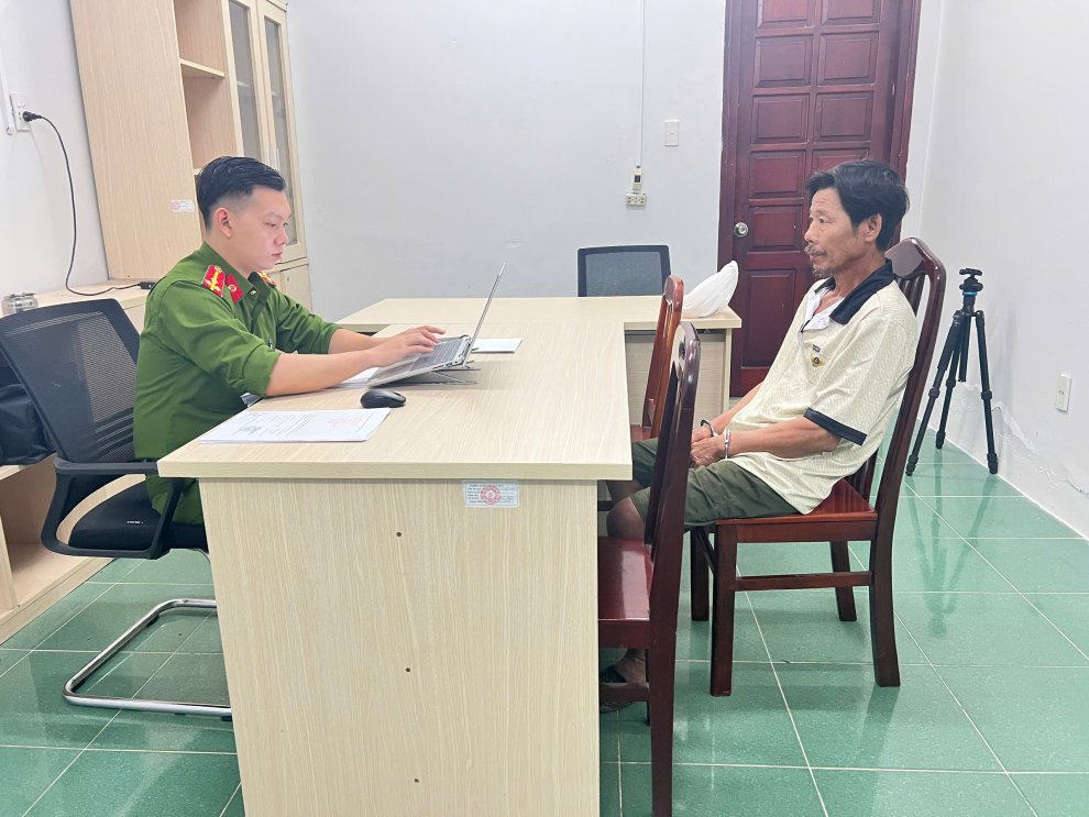 Phòng Cảnh sát điều tra tội phạm về trật tự xã hội bắt bị can truy nã đặc biệt nguy hiểm