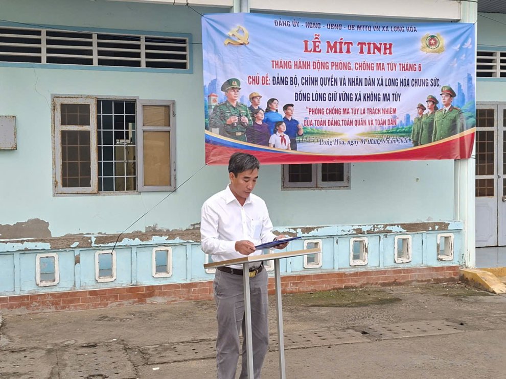 Xã Long Hoà tổ chức Lễ Mít tinh hưởng ứng tháng hành động phòng, chống ma túy năm 2026