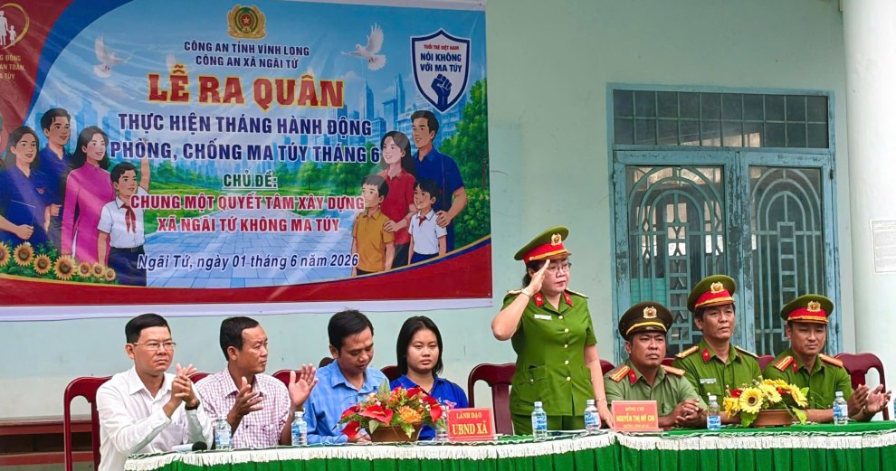 Công an xã Ngãi Tứ ra quân cao điểm hưởng ứng Tháng hành động phòng, chống ma túy