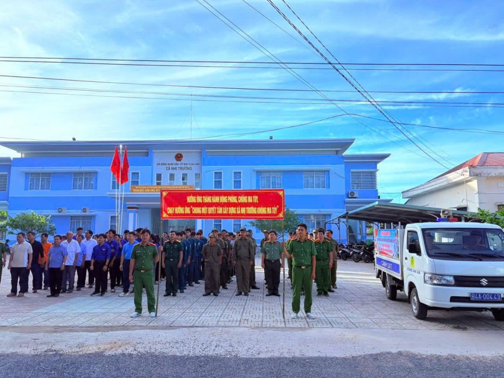 Xã Nhị Trường tổ chức lễ mít tinh và chạy hưởng ứng Tháng hành động phòng, chống ma túy năm 2026