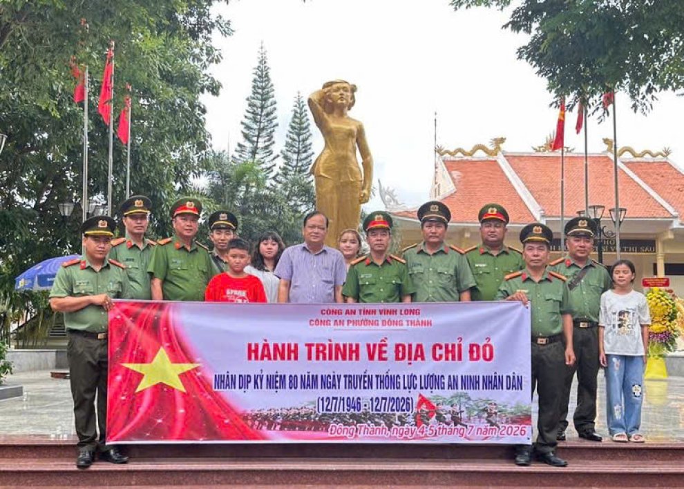 7 anh chup tai Bia Co Sau