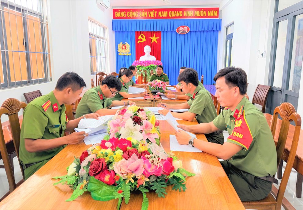 Ảnh Chi bộ Tổng hợp tỏ chức sinh hoạt thường kỳ tháng 7 2026