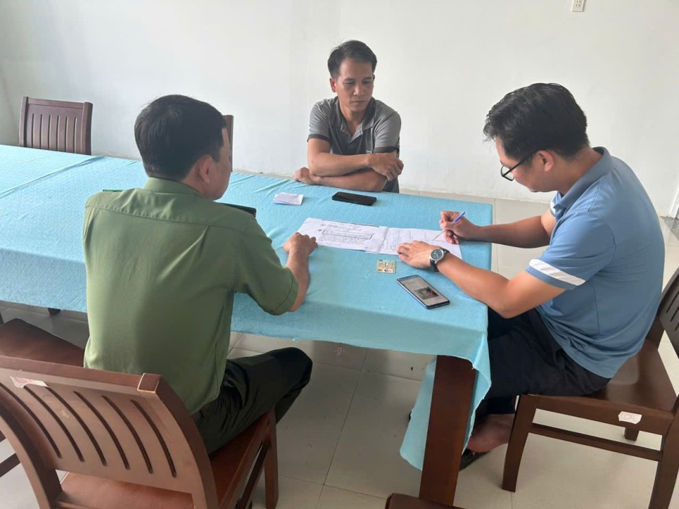 ĐỐI TƯỢNG LV VỚI CA