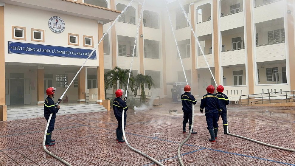 Lực lượng Cảnh sát PCCC và CNCH triển khai đội hình