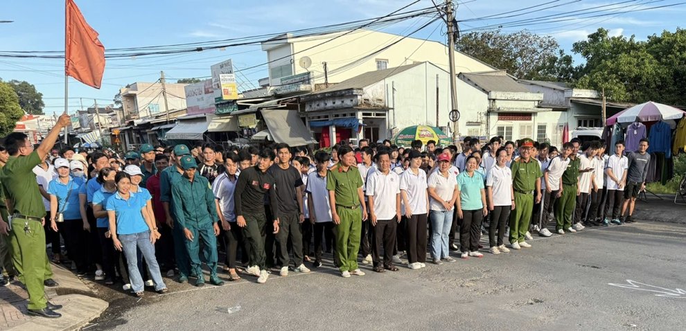 Công an xã Châu Thành tham dự Lễ mít tinh và giải chạy phong trào hưởng ứng “Tháng hành động phòng, chống ma túy” năm 2026