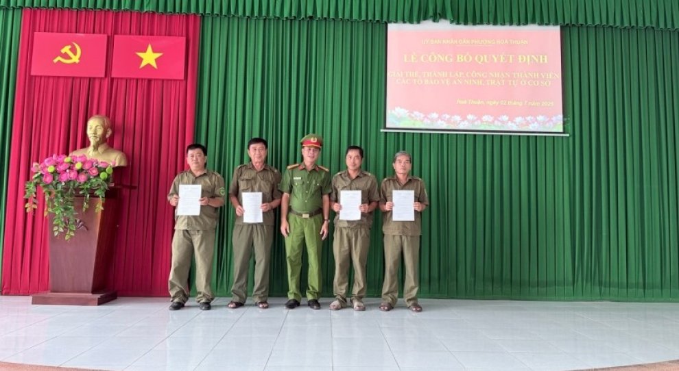 TCAP trao Quyết định