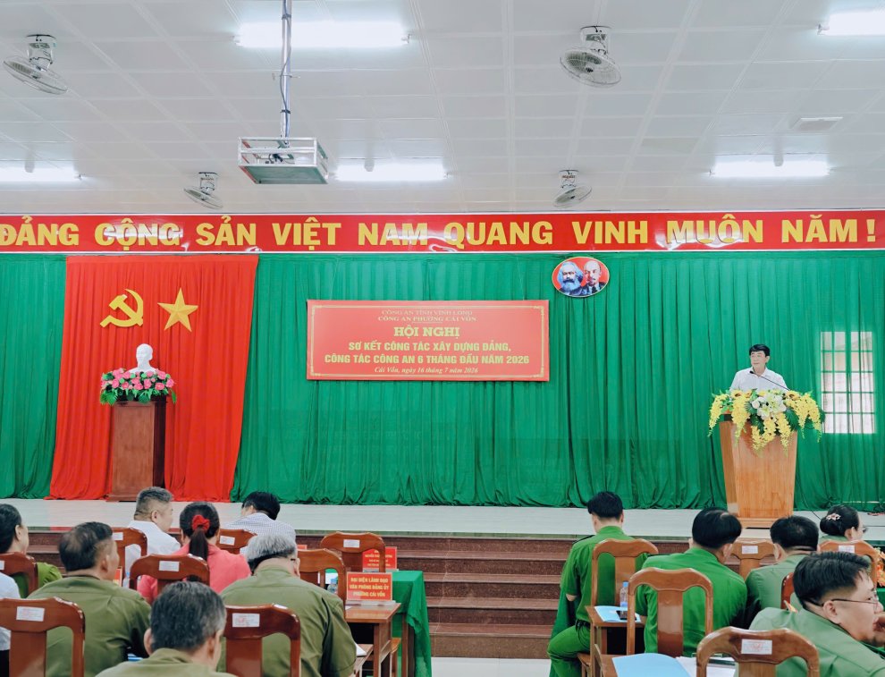 Công an phường Cái Vồn tổ chức hội nghị sơ kết công tác Công an 06 tháng đầu năm 2026