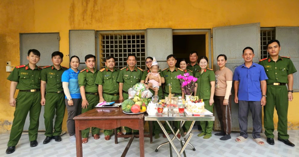 Trại Tạm giam số 1 đồng hành cùng can phạm nhân nuôi con nhỏ