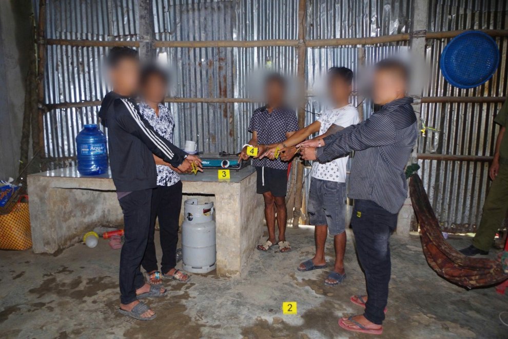 1 ẢNH CÁC ĐỐI TƯỢNG