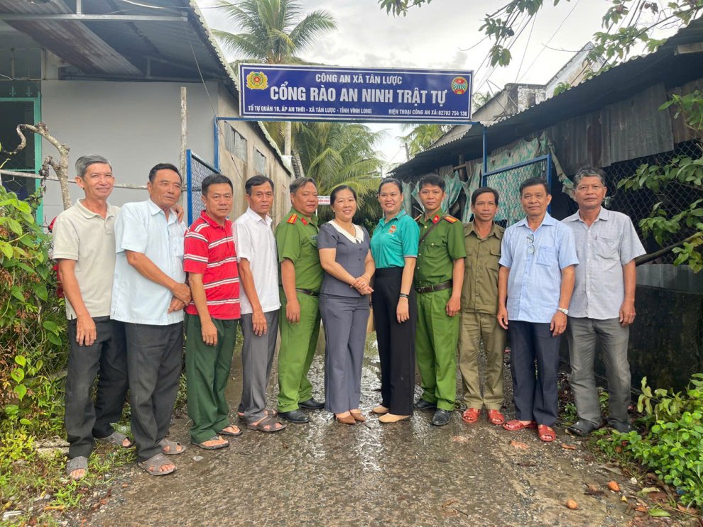 Tuyên truyền pháp luật, góp phần triển khai mô hình “Nông dân tự quản về an ninh, trật tự” của Hội Nông dân xã
