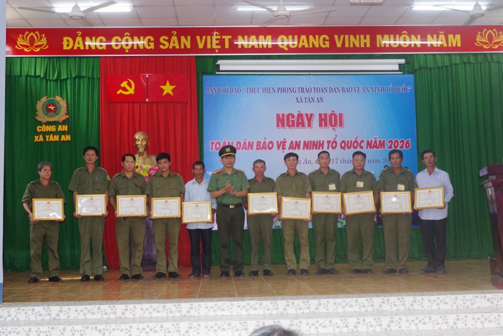 Công an xã Tân An tổ chức Ngày hội toàn dân bảo vệ an ninh Tổ quốc