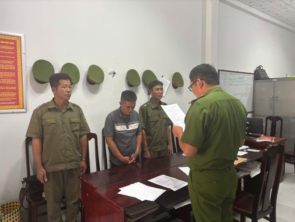 ảnh 1 Tống đạt QĐ