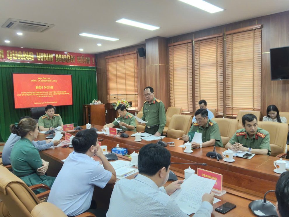 Ảnh 3 A Mỵ điều hành thảo luận