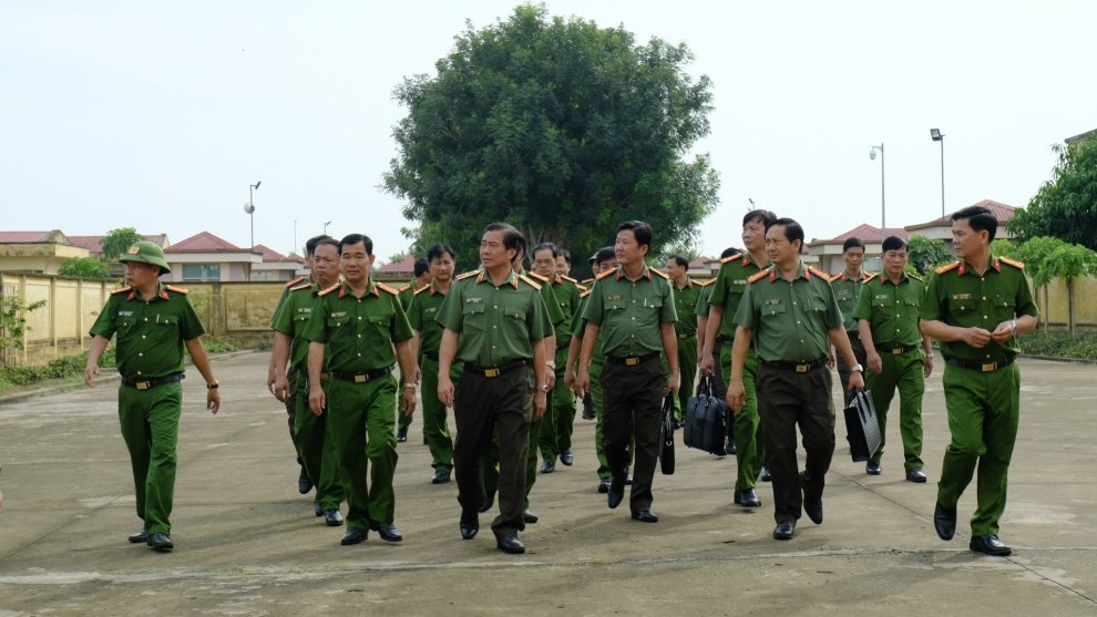 Thiếu tướng Nguyễn Thanh Hải kiểm tra cơ sở vật chất tại Trại tạm giam số 02