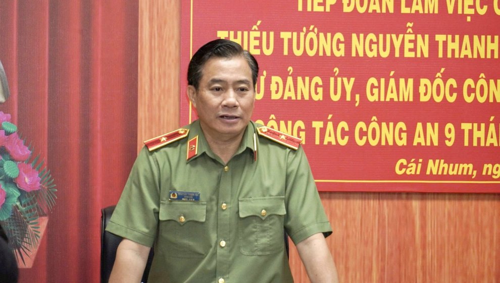 Giám đốc Công an tỉnh Vĩnh Long làm việc với Công an các xã Cái Nhum, Cái Ngang và Bình Phước