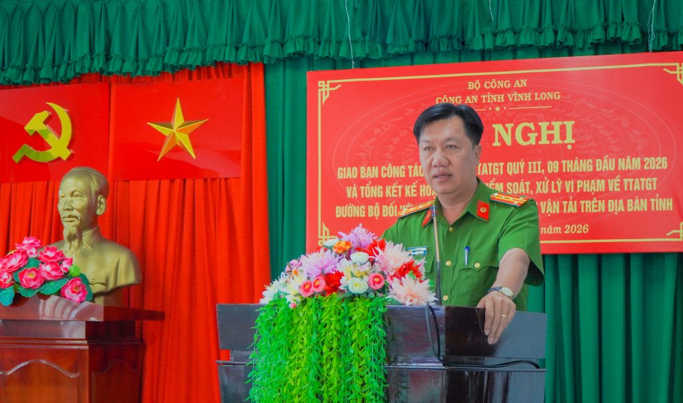 Đại tá Nguyễn Văn Hạnh pb