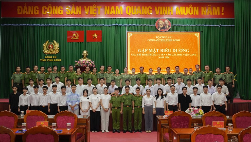 GMTSTT (1)