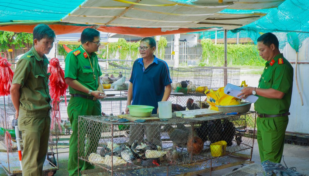 Lực lượng Công an cơ sở tuyên truyền (3)