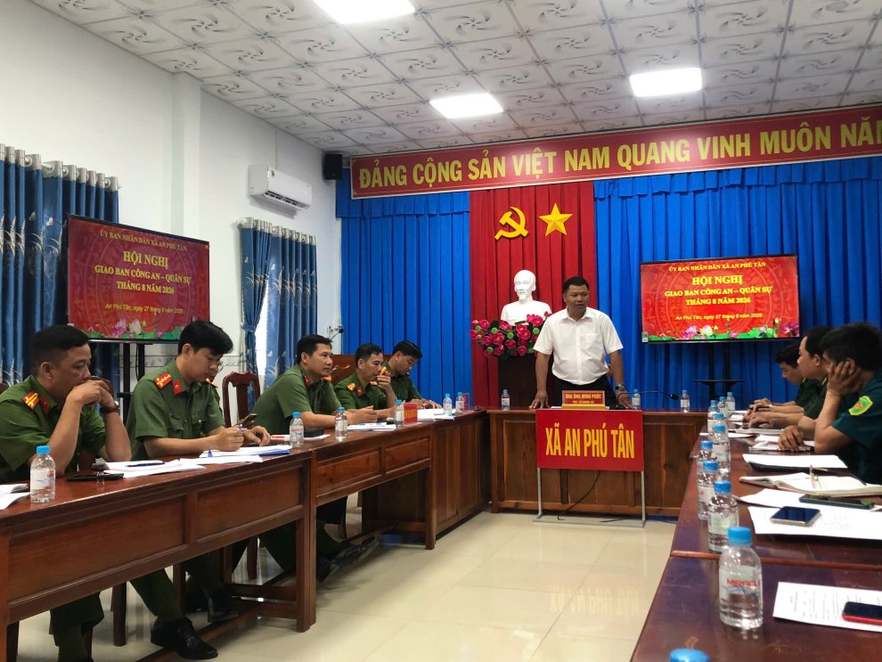 quan cảnh đúng