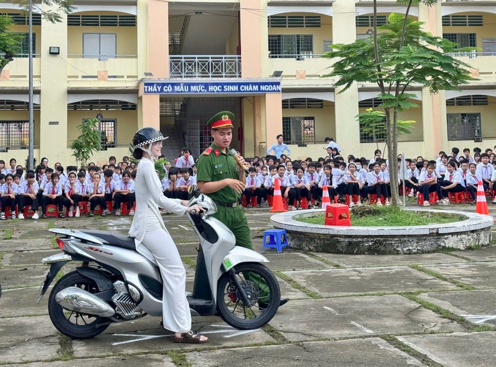 XMTHUAN8